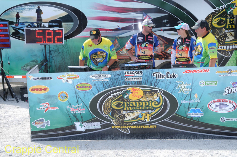 160521060518-309_crappie_masters_20160521