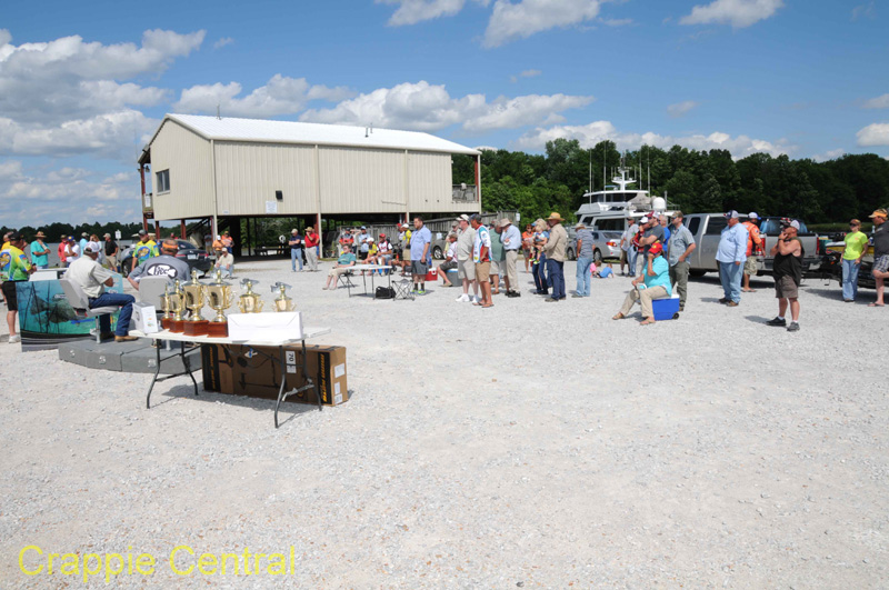 160521060518-317_crappie_masters_20160521