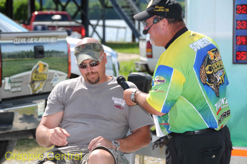 160521060551-336_crappie_masters_20160521