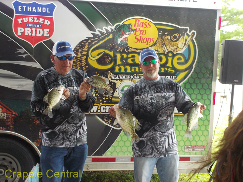 170408040428-Crappie Masters 2017 094