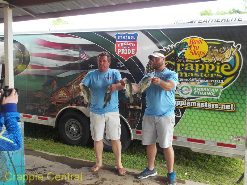 170408040428-Crappie Masters 2017 097