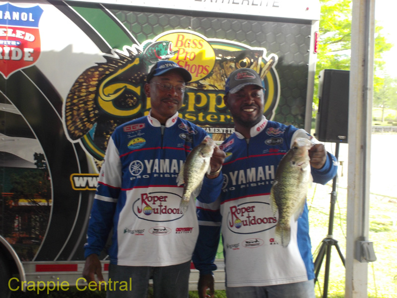 170408040440-Crappie Masters 2017 145