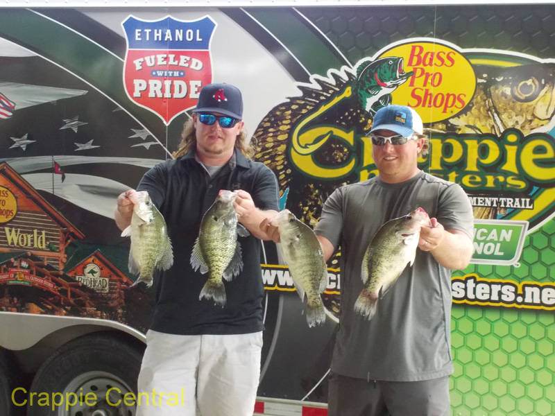 170408040449-Crappie Masters 2017 101