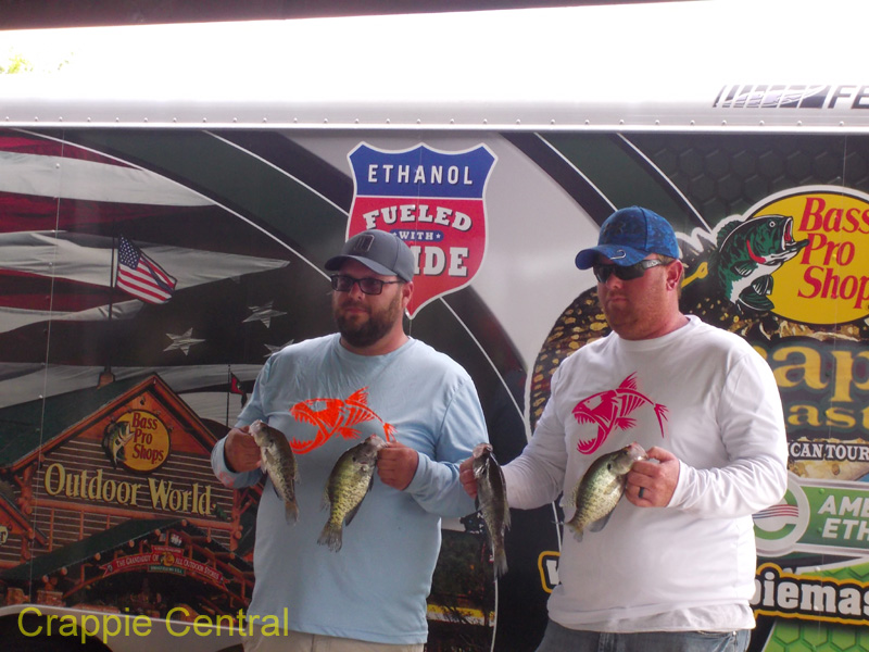 170408040456-Crappie Masters 2017 039