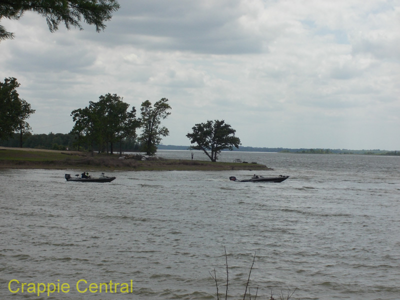 170408040458-Crappie Masters 2017 026